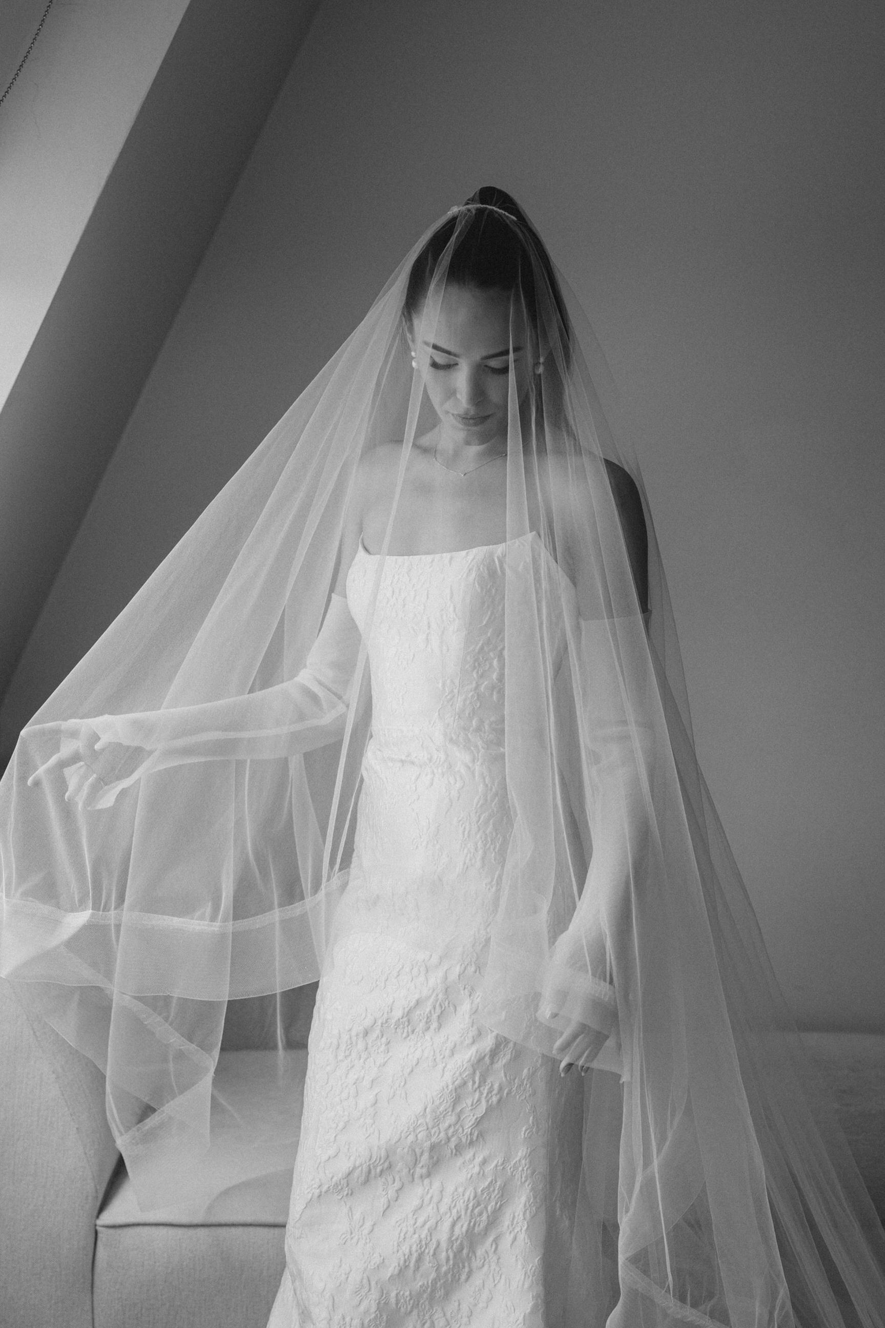 Drop Cathedral Wedding Veil with Horsehair Ribbon & Blusher  display picture 2
