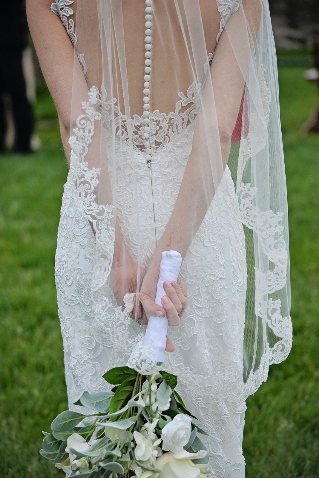 Lace Fingertip Wedding Veil, White / Off White / Ivory Bridal Veil One Blushing Bride Custom Wedding Veils Lace Fingertip Wedding Veil, White / Off White / Ivory Bridal Veil One Blushing Bride Custom Wedding Veils
