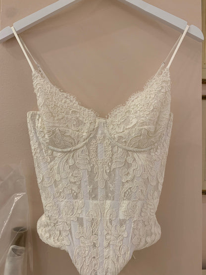 DIY Bridal Corset with Sweetheart Neckline, Pattern + PDF Tutorial