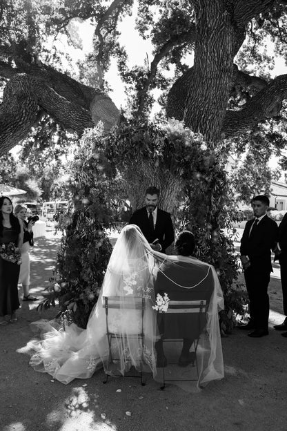 unity veil ceremony with filipino rectangular unity veil and cords