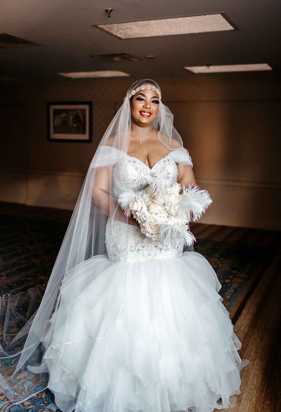 sparkly rhinestone DIY Juliet cap wedding veil for retro vintage brides